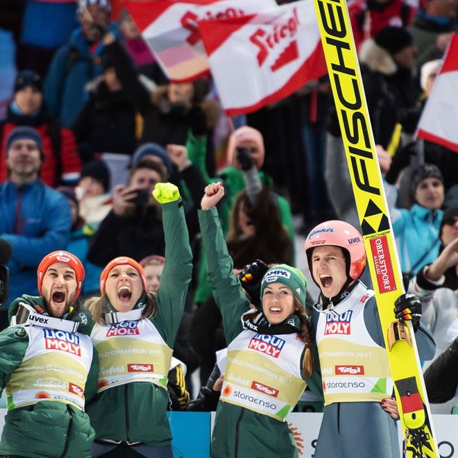 DSV ski jumpers celebrating.